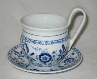 Porzellan Tasse klein + Teller
