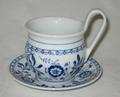 Porzellan Tasse klein + Teller